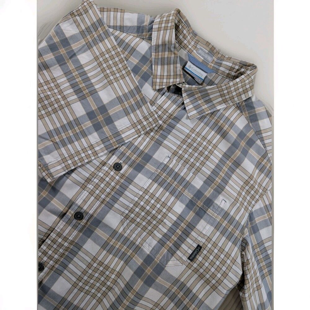 Columbia Shirt Mens L Brown Plaid Regular Fit Short Sleeve Button Up Pocket
